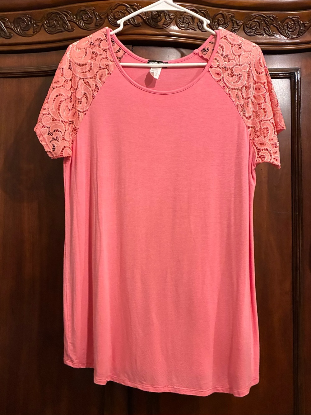HEIMISH USA Coral Lace Sleeve Tunic Top